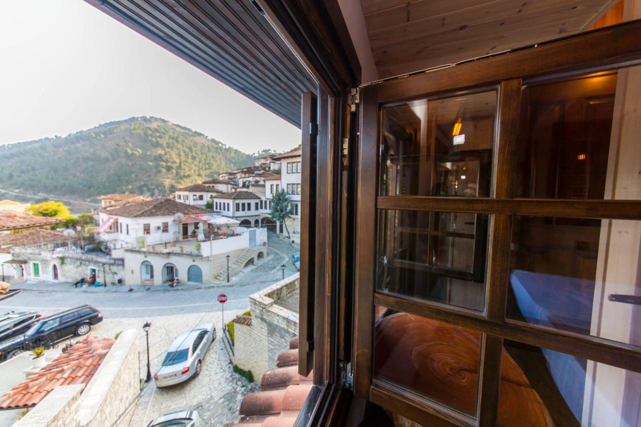 Heraklis Hotel Berat Extérieur photo
